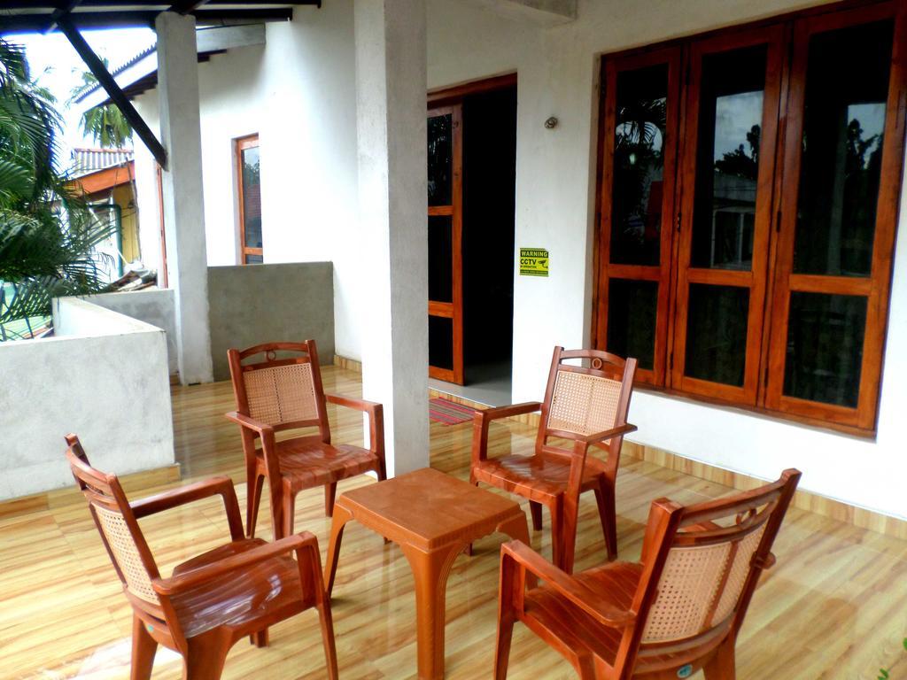 Lion Rest Anuradhapura Exterior foto